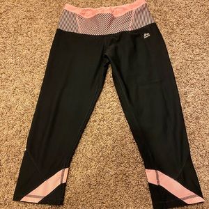 RBX legging in black/pink. Capri style in size medium.